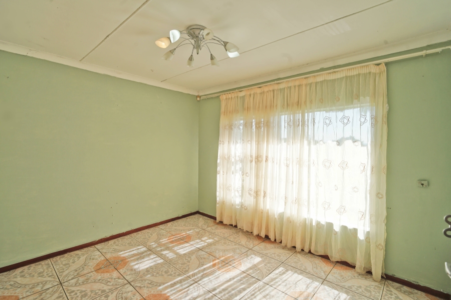 3 Bedroom Property for Sale in Summerpride Eastern Cape
